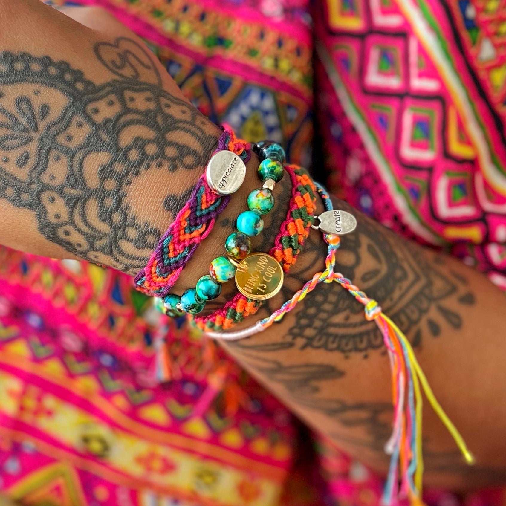 Pin by Reshma Perween🎀 on Bracelets | Bangles jewelry designs, Fancy  jewellery, Silver jewelry fashion