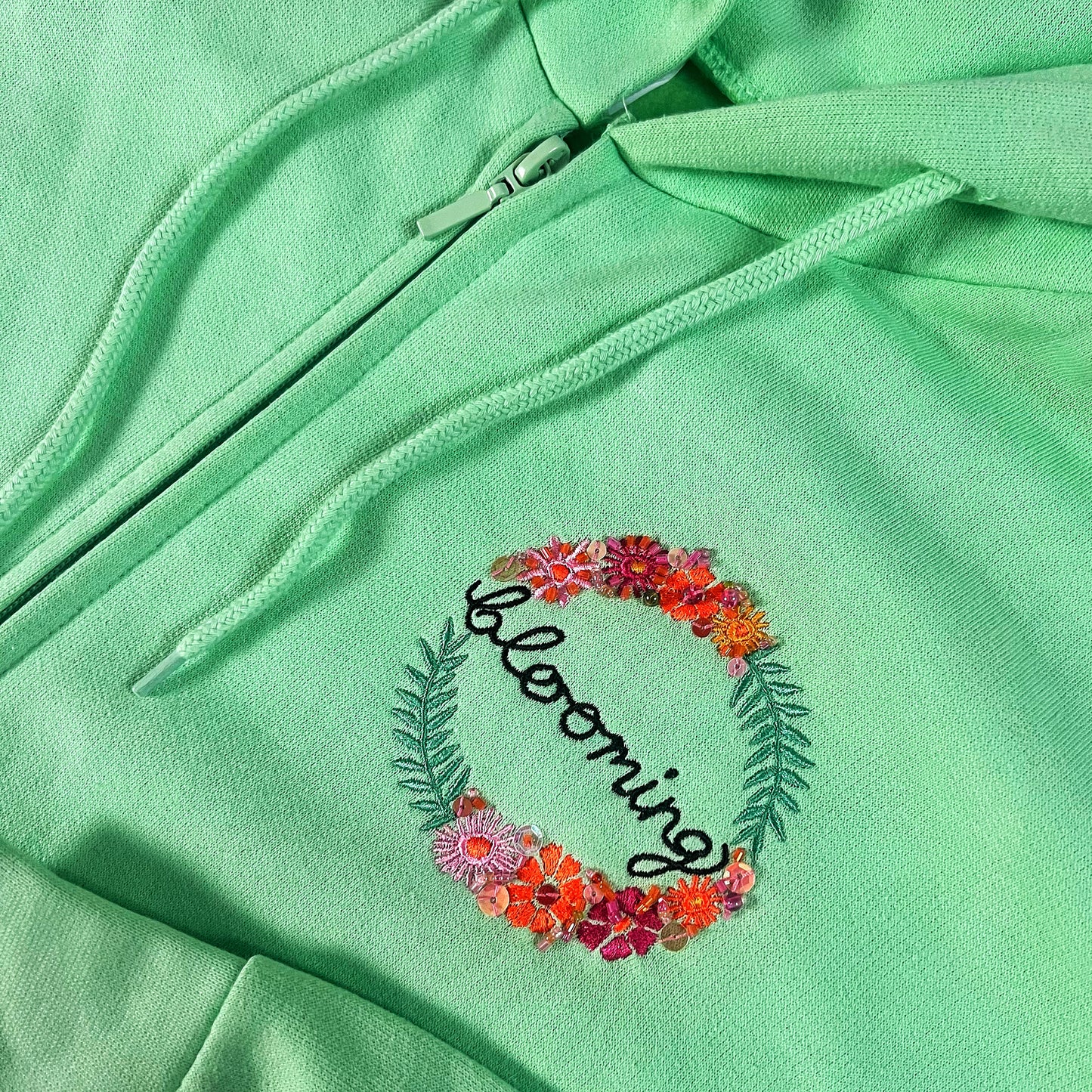 blooming embellished zip-up hoodie - mint