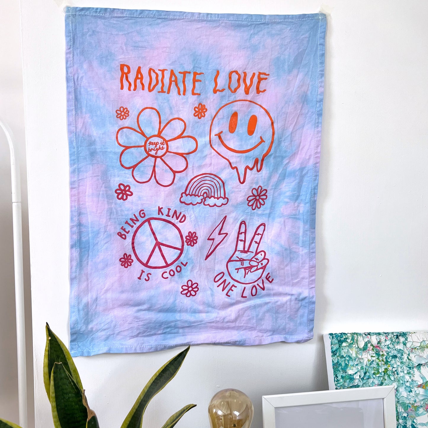 hippie heart wall hanging - tie dye