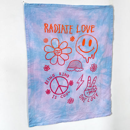 hippie heart wall hanging - tie dye