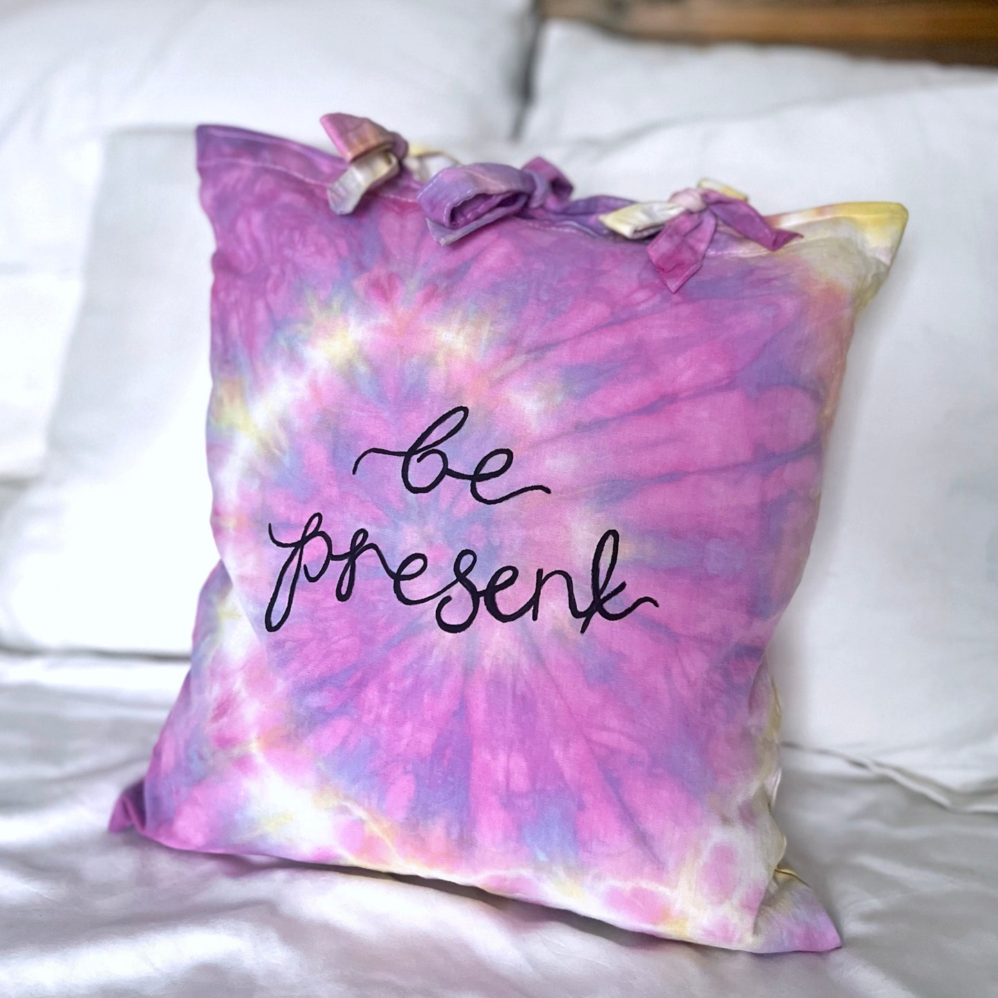 be present cushion