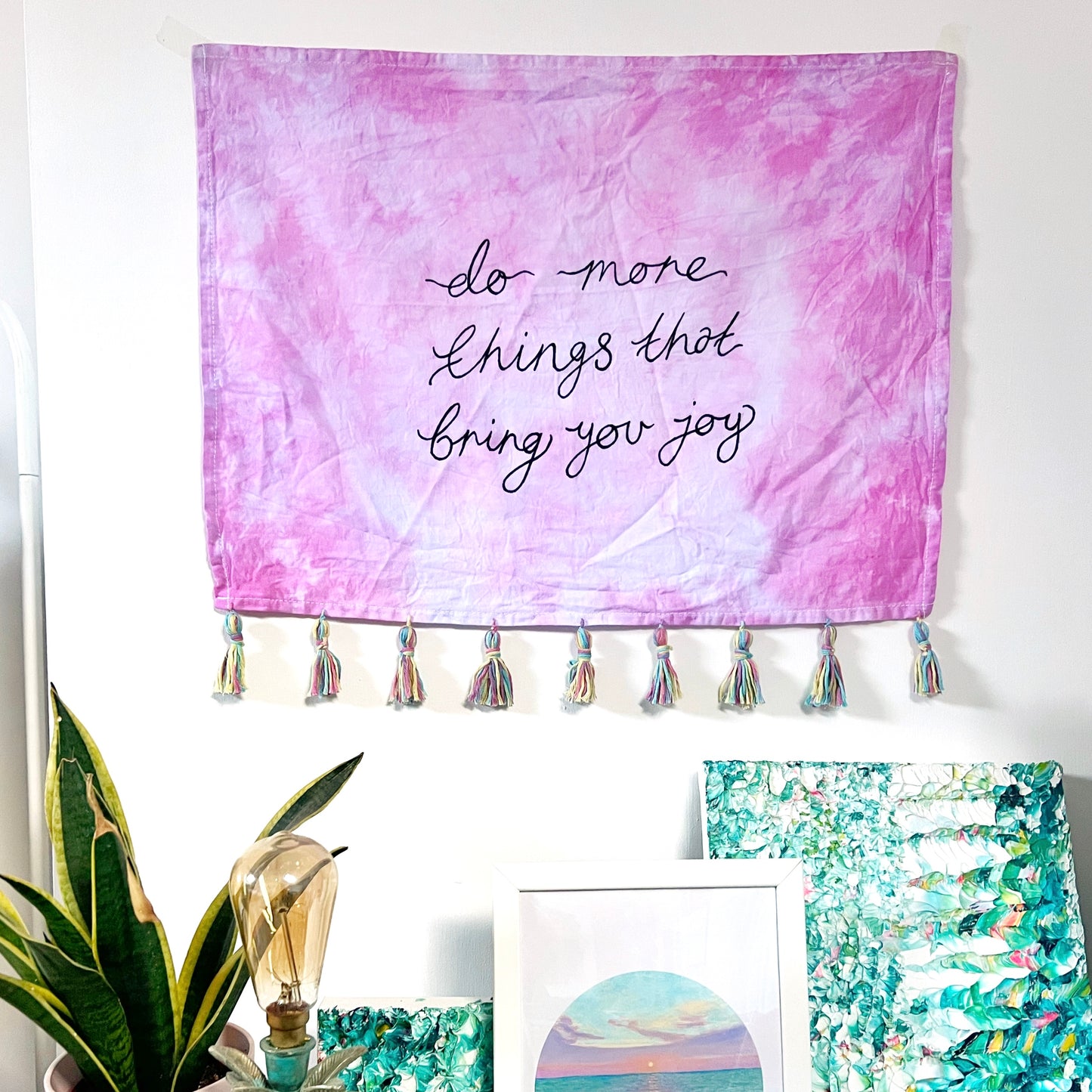 do more things that bring you joy wall hanging